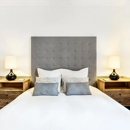LivinParis - Luxury 3&4 Bedrooms Montmartre I-2